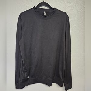 Vuori Sweater